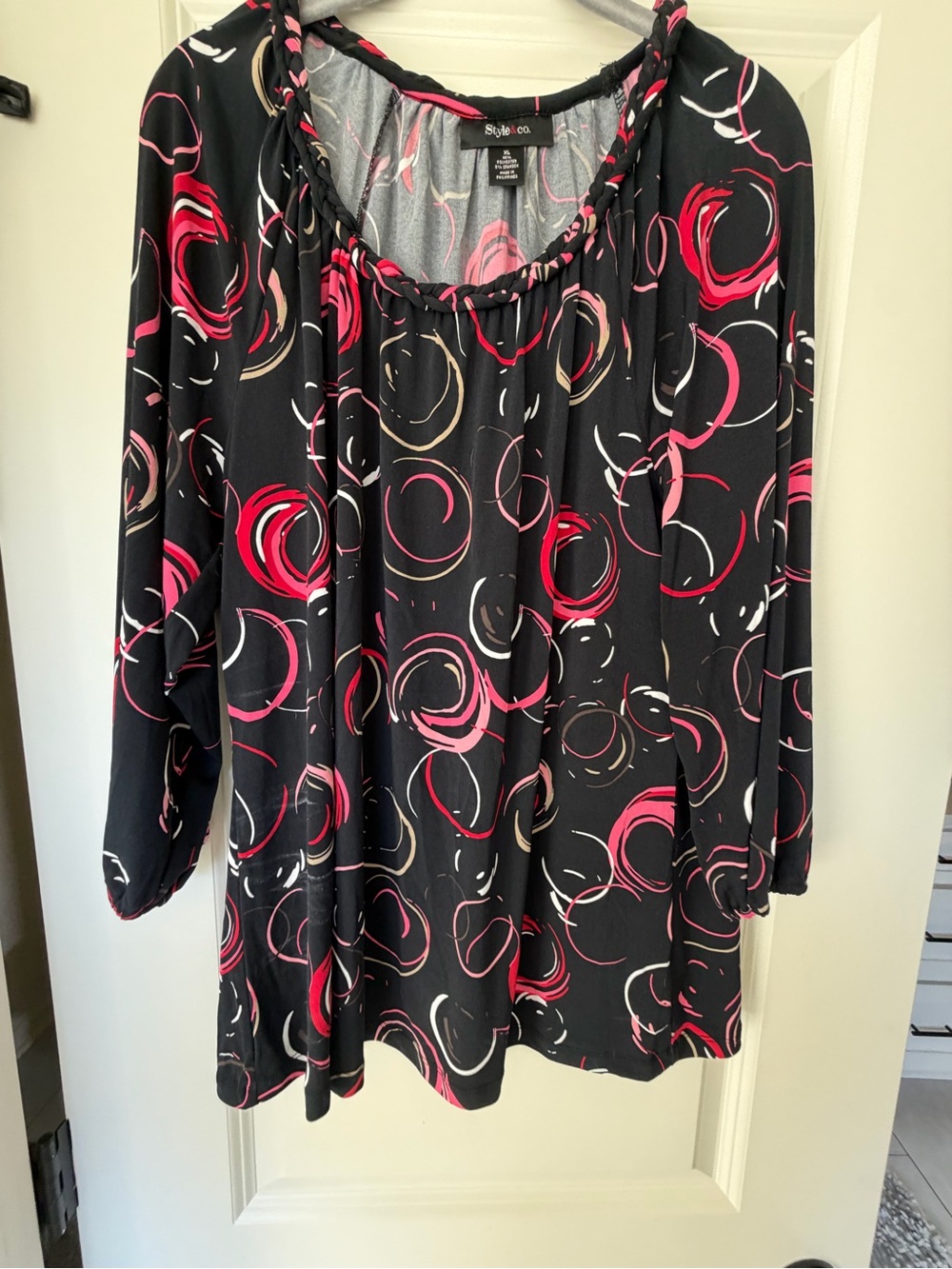 Style & Co. Black Tunic with Pink and Cream Circle Print